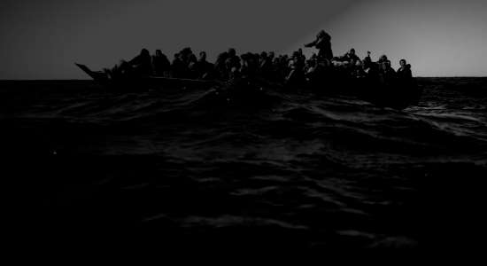 Governo Meloni: i Migranti Vadano a Morire su Altre Spiagge